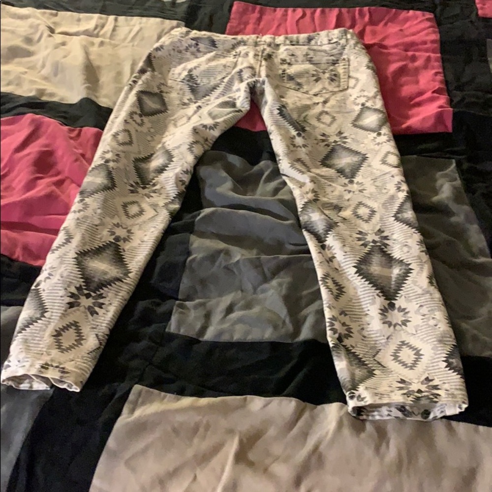 Jeans - Picture 3 of 3